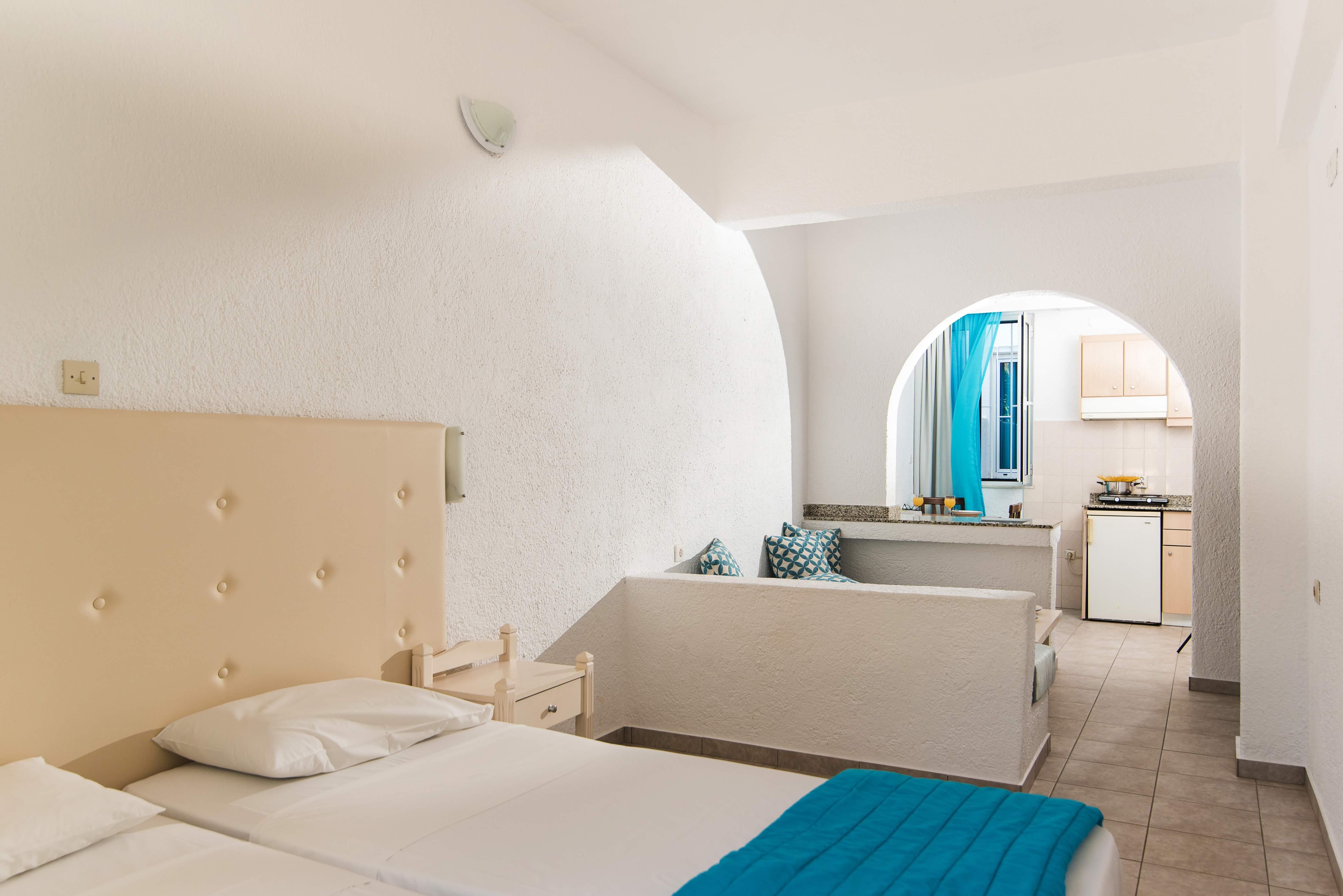 Ibiscus Hotel Malia Buitenkant foto