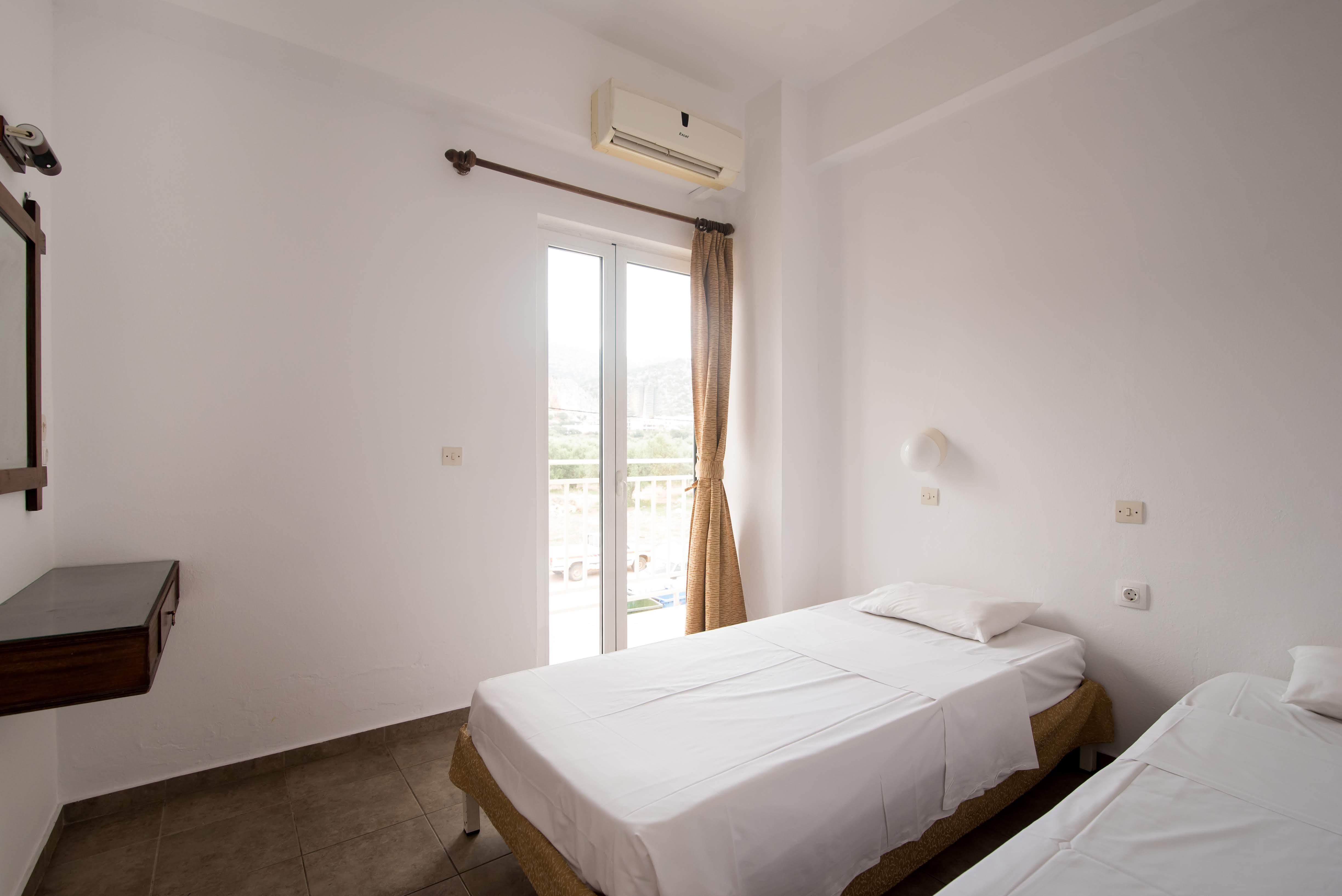 Ibiscus Hotel Malia Buitenkant foto