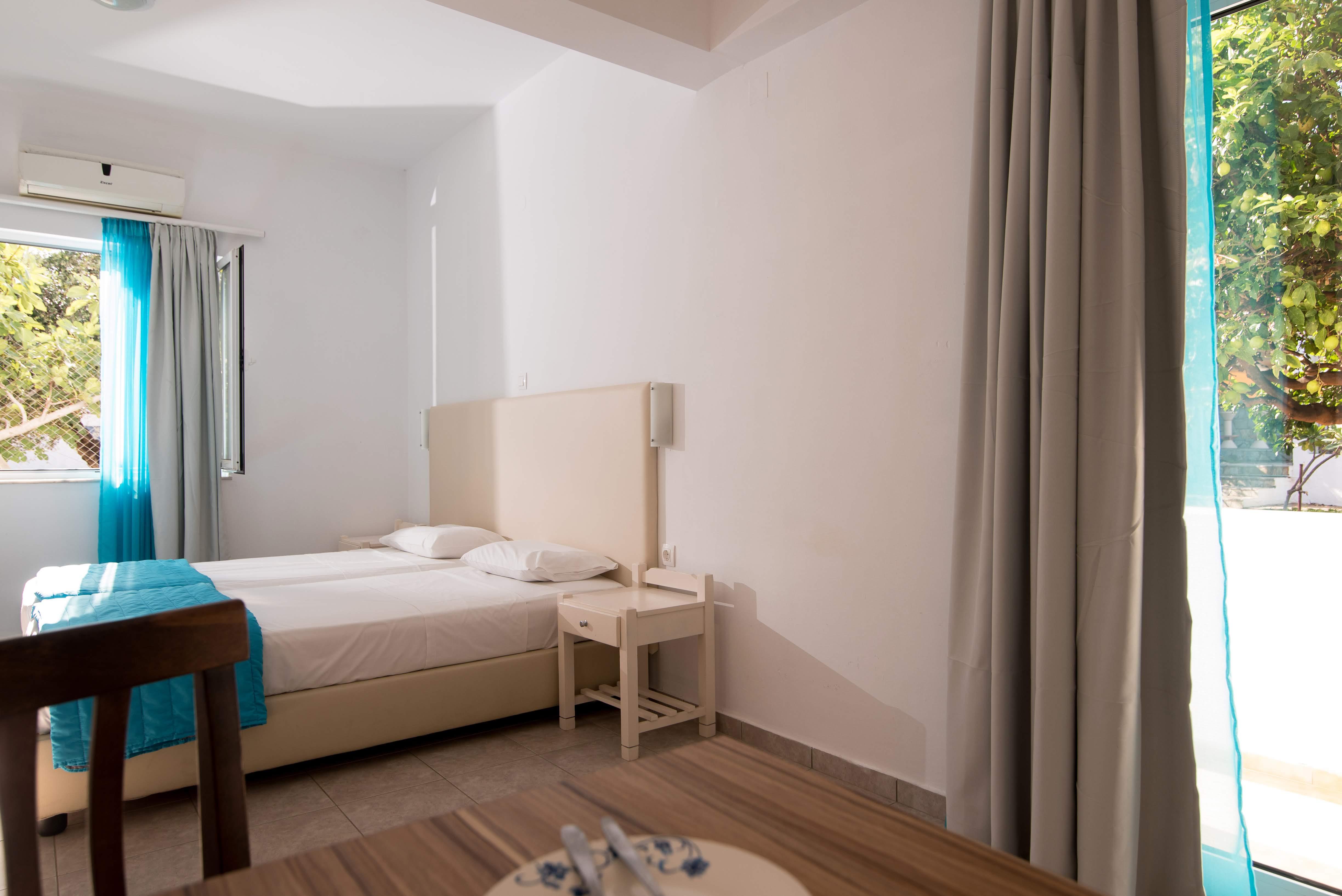 Ibiscus Hotel Malia Buitenkant foto